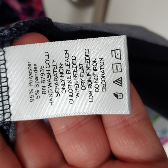 Susan Graver 3/4 sleeve Large multi color with flower print top/blouse - Picture 10 of 12